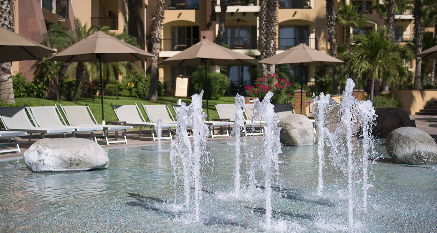 Villa del Arco Resort